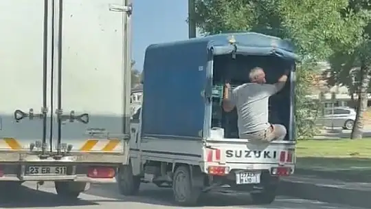 Elazığ'da tehlikeli yolculuk