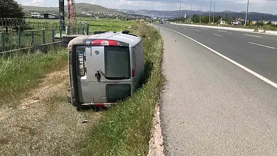 Elazığ'da trafik kazası: 1'i ağır 3 yaralı