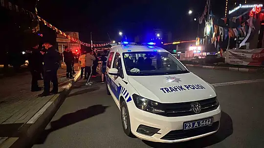 Elazığ'da trafik kazası: 1'i ağır 3 yaralı