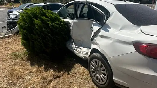 Elazığ'da trafik kazası: 2 yaralı
