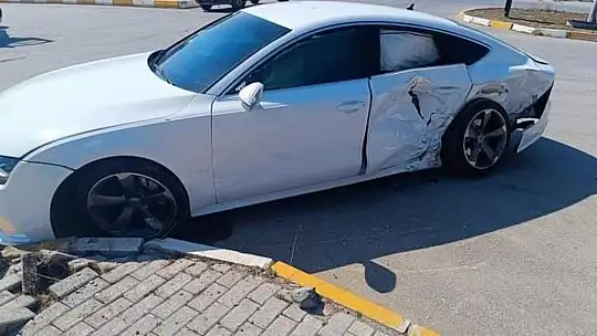 Elazığ'da trafik kazası: 2 yaralı