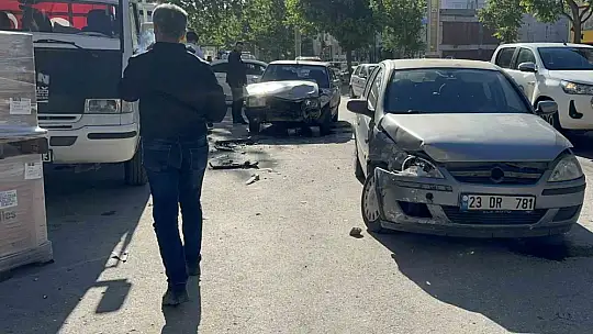 Elazığ'da trafik kazası: 3 yaralı