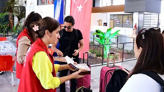 Elazığ'da üniversite öğrencilerine sıcak karşılama