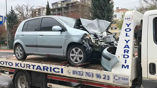 Elazığ'daki kazada yaralanan sürücü hayatını kaybetti