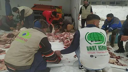 Elazığ'dan Malatya'daki depremzedelere yardım