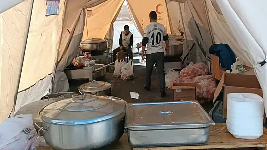 Elazığ'dan Malatya'daki depremzedelere yardım