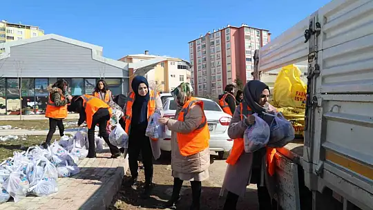 Elazığ depremzedeler için tek yürek