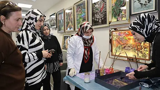 Elazığ Fethi Sekin Hastanesi'nde düzenlenen kurslar motivasyon yükseliyor