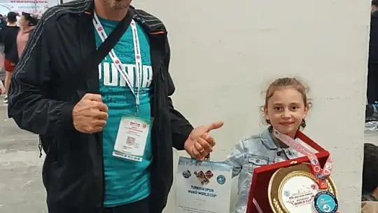 Elazığ, kick boksta 10 madalya aldı