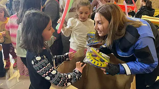 Elazığ polisinden deprem bilinçlendirme çalışması