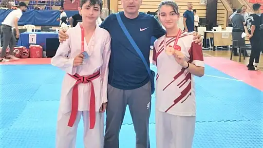 Elazığ taekwondo takımları yarı finalde