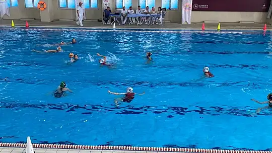 Elazığ takımı su topunda Türkiye 4.'sü oldu