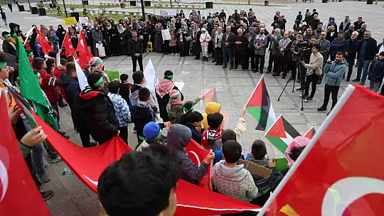 Elazığlı çocuklardan Gazzeli akranları için dayanışma örneği