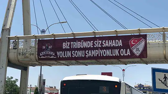 Elazığspor taraftarı şampiyonluğa inanıyor