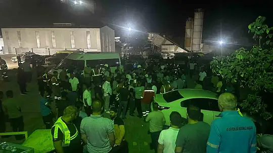 Eti Krom işçileri, çalışma şartlarının düzeltilmesi için eylem başlattı