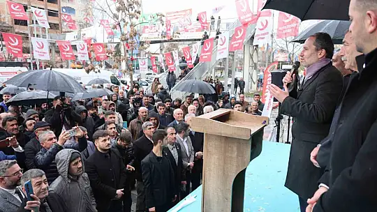 Fatih Erbakan: 'Yeniden Refah Partisi, Türkiye'nin en hızlı büyüyen siyasi partisidir'
