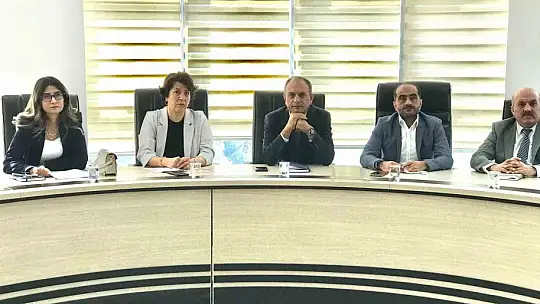 Fethi Sekin Hastanesi'nde 2024 dönemi hizmetleri değerlendirildi