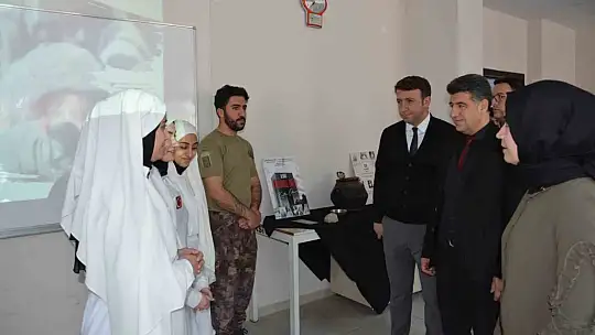 Fırat Üniversitesinde 18 Mart Çanakkale Zaferi sergisi açıldı