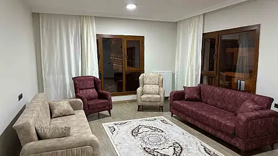 Fırsatçılara örnek olacak davranış, evlerini depremzedelere ücretsiz tahsis ettiler