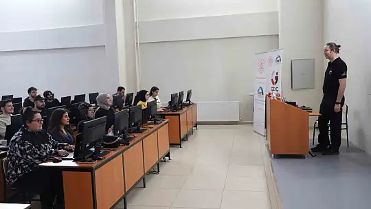 FÜ'de 'Siber Vatan' eğitimleri
