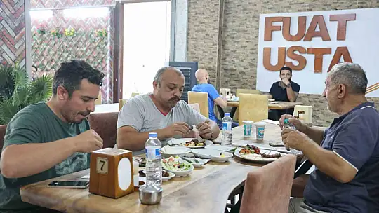 Fuat Usta'dan 'Ejderha Kebabı' kampanyası: Bin liralık tabağı 250 liraya sunuyor