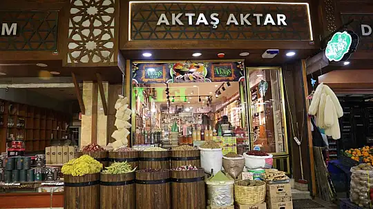 Geçmeyen girip ve nezle için vatandaşlar aktarcılara akın etti