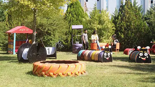 Hipodromda çocuklar için 'Geri Dönüşüm Parkı' kuruldu