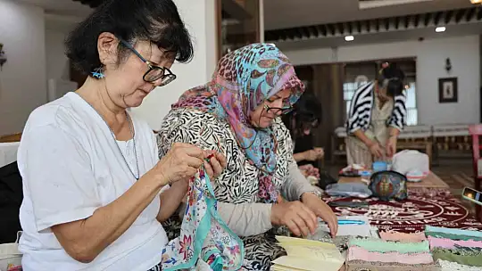 İğne oyası öğrenmek için 8 bin 259 kilometre yol katettiler