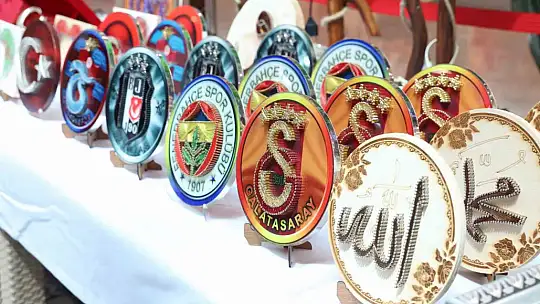 İnfaz koruma memurları öğretti, hükümlü çocuklar sanat eseri üretti