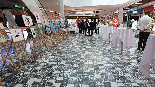 İnfaz koruma memurları öğretti, hükümlü çocuklar sanat eseri üretti
