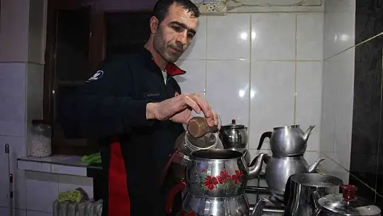 İtfaiyeciler ilk sahuru görev başında yaptı