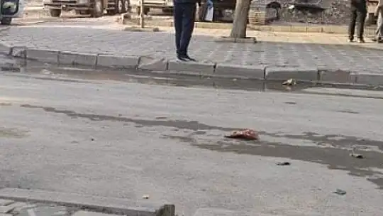 Kepçeyle kamyon arasına sıkışan işçi feci şekilde can verdi