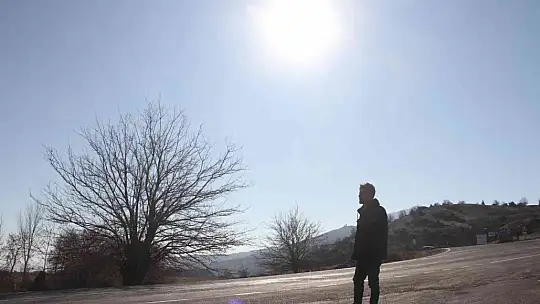 Kış aylarında 3 metre kar yağan ilçede yaz havası
