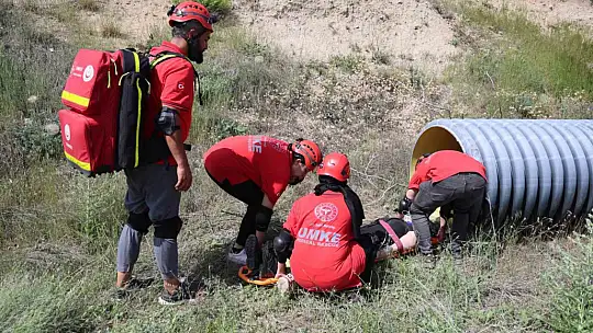 Komandoları aratmayan UMKE eğitimi
