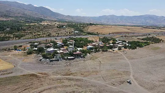 Kuraklıkla boğuşan şirin köy, yeniden eski güzelliğine kavuştu