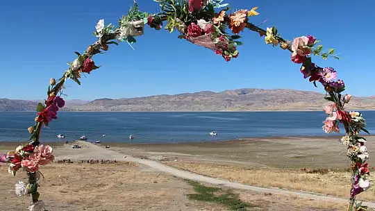 Kuraklıkla boğuşan şirin köy, yeniden eski güzelliğine kavuştu