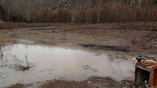 Arapgir'de Kozluk Çayı taştı