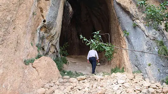 Ölbe vadisi ve Deve Mağarası turizme kazandırılmayı bekliyor