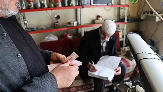 Osmanlı geleneği olan 'zimem defteri', Elazığ'da yaşatılıyor