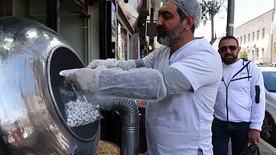 Pancar şekerinden yapılıyor, Ramazan ayında 15 ton tüketiliyor