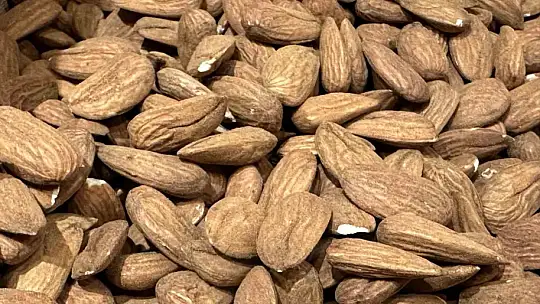 Pancar şekerinden yapılıyor, Ramazan ayında 15 ton tüketiliyor