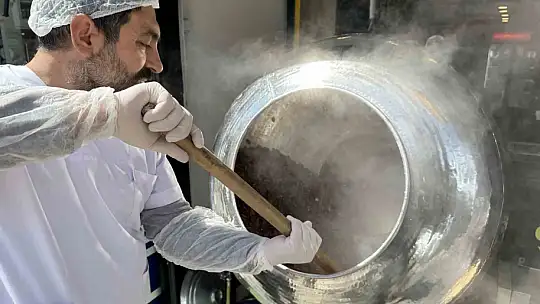 Pancar şekerinden yapılıyor, Ramazan ayında 15 ton tüketiliyor