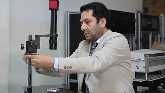 Prof. Dr. Yakuphanoğlu: 'Geleceğin yüz yılı fotoniktir'