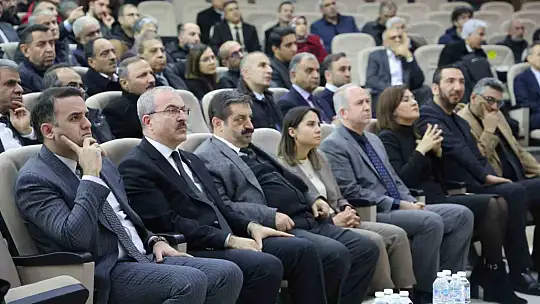 Rektör Göktaş: 'Yapmış olduğumuz konutları bilimsel verileri dikkate alarak inşa etmemiz gerekiyor'