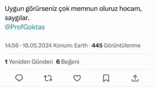 Rektör Göktaş, öğrencilerle maç yaptı