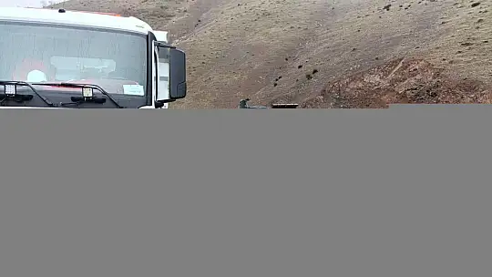 Sağanak nedeni ile tahrip olan yollar onarıldı