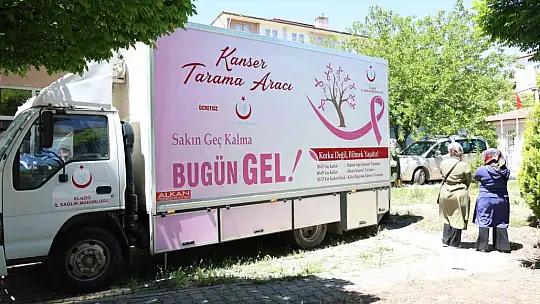 Sağlıkçılar 'kanserde erken tanı' için mobil araçla ilçe ilçe dolaşıyor
