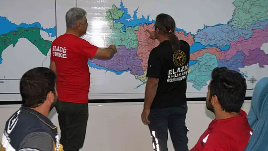 Sağlıkçılar bu kez arkadaşlarını kurtarmak için seferber oldu