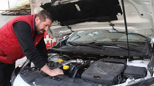 Sanayi ustalarından yazlık bakım uyarısı, 'Araçların bakımlarını yaptırmadan yola çıkmayın'