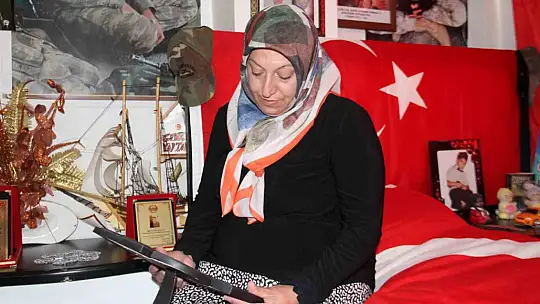 Şehit annesi Aydemir: ''Selahattin Demirtaş inşallah içeriden çıkmasın''